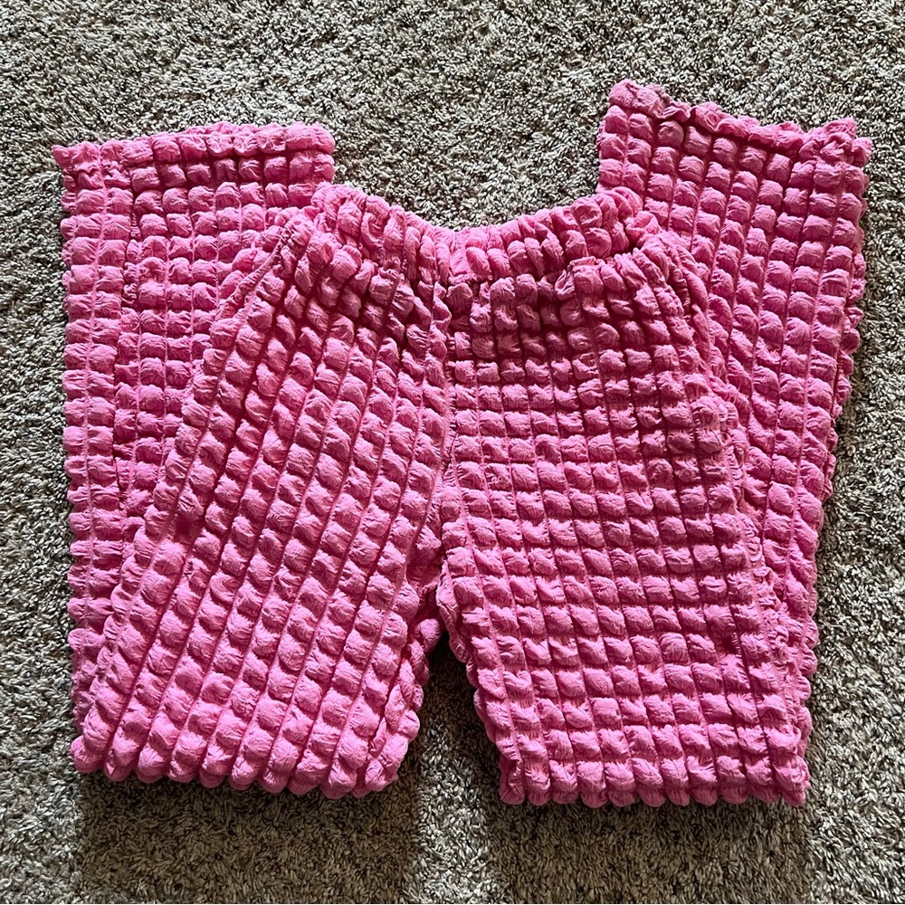 Bailey Rose Vibrant Pink Bubble Texture Puffy Pants - Picture 4 of 12